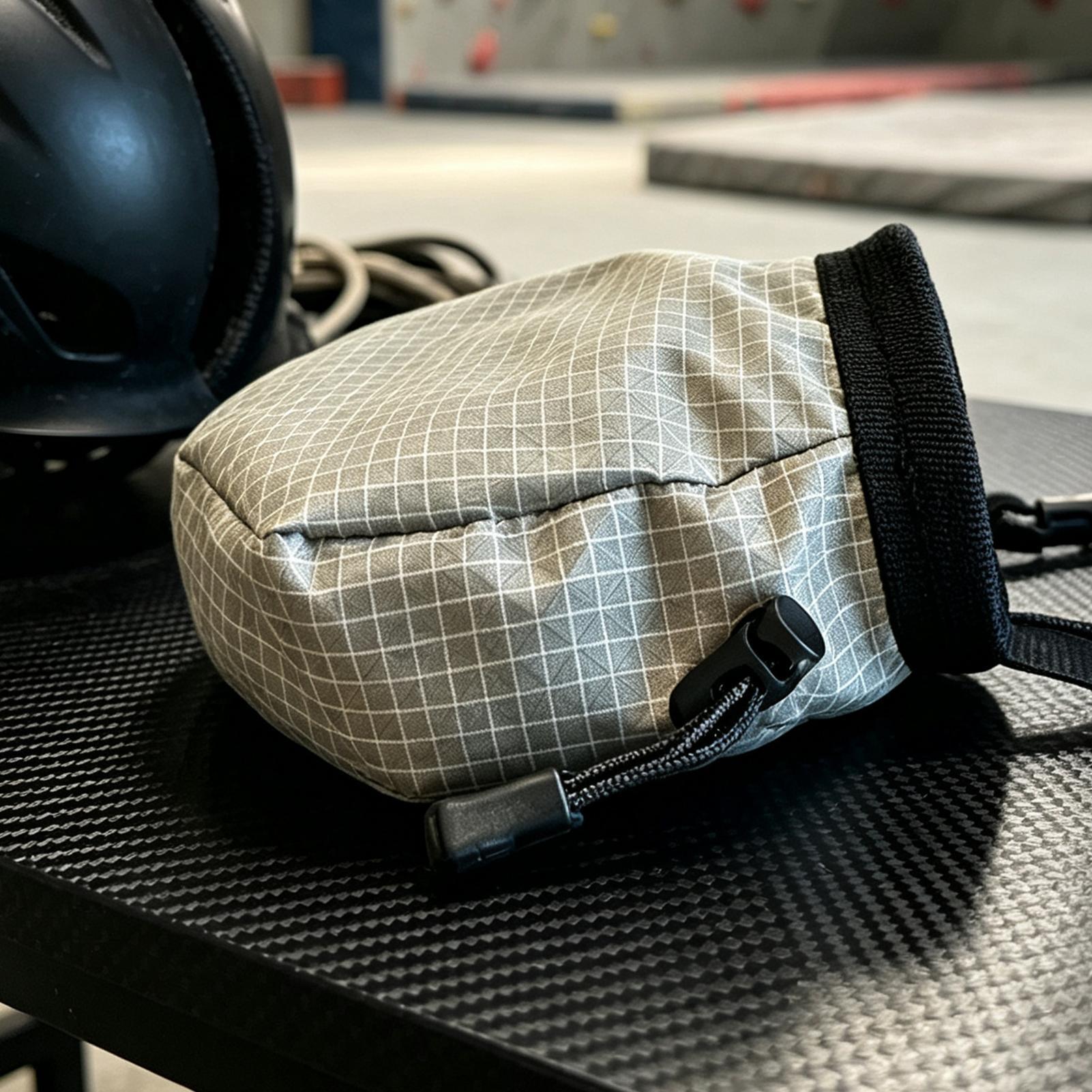 防水ロッククライミングチョークバッグ調節可能なベルトポータブ - Chalk Bag Bouldering のレビューと価格